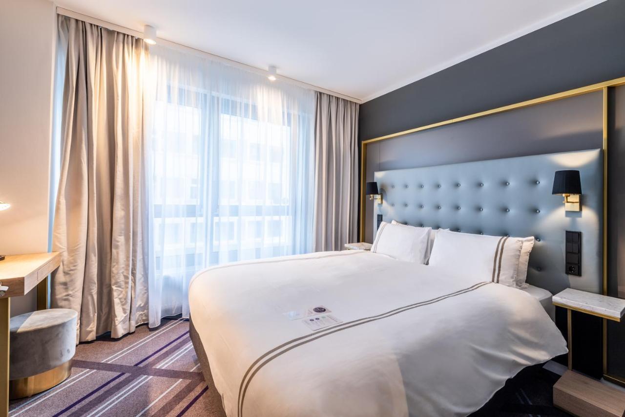 Premier Inn Saarbruecken City Centre Ngoại thất bức ảnh