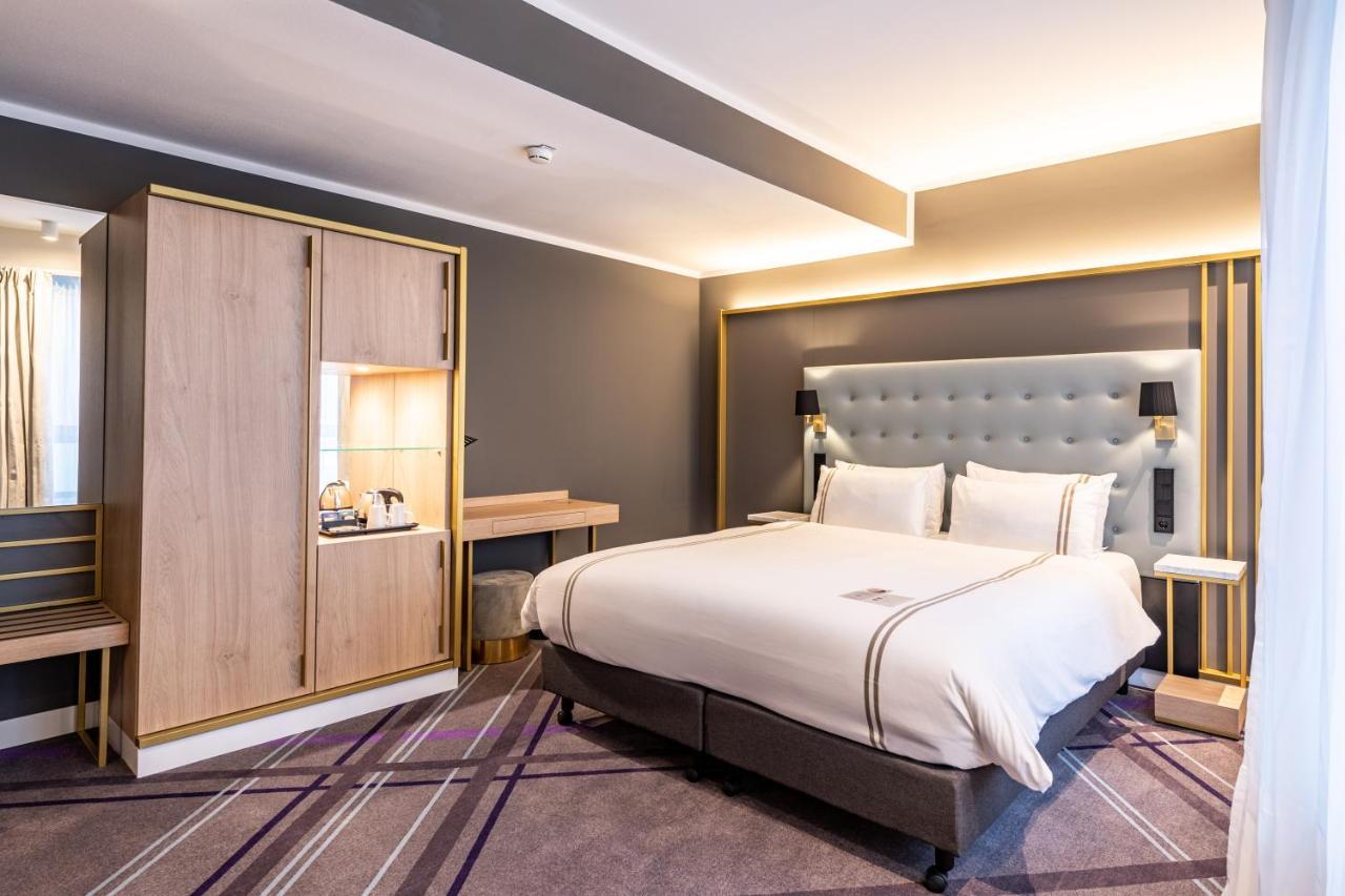 Premier Inn Saarbruecken City Centre Ngoại thất bức ảnh