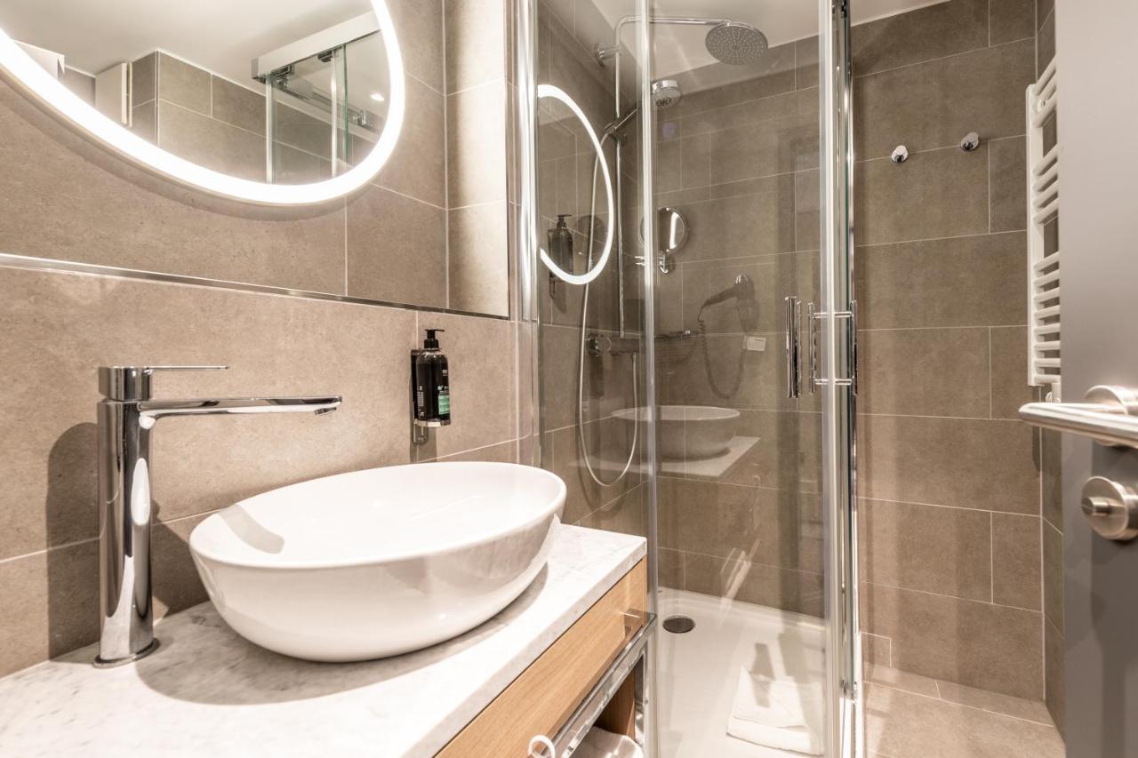 Premier Inn Saarbruecken City Centre Ngoại thất bức ảnh