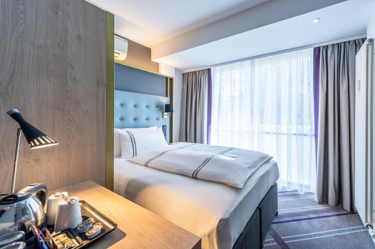 Premier Inn Saarbruecken City Centre Ngoại thất bức ảnh