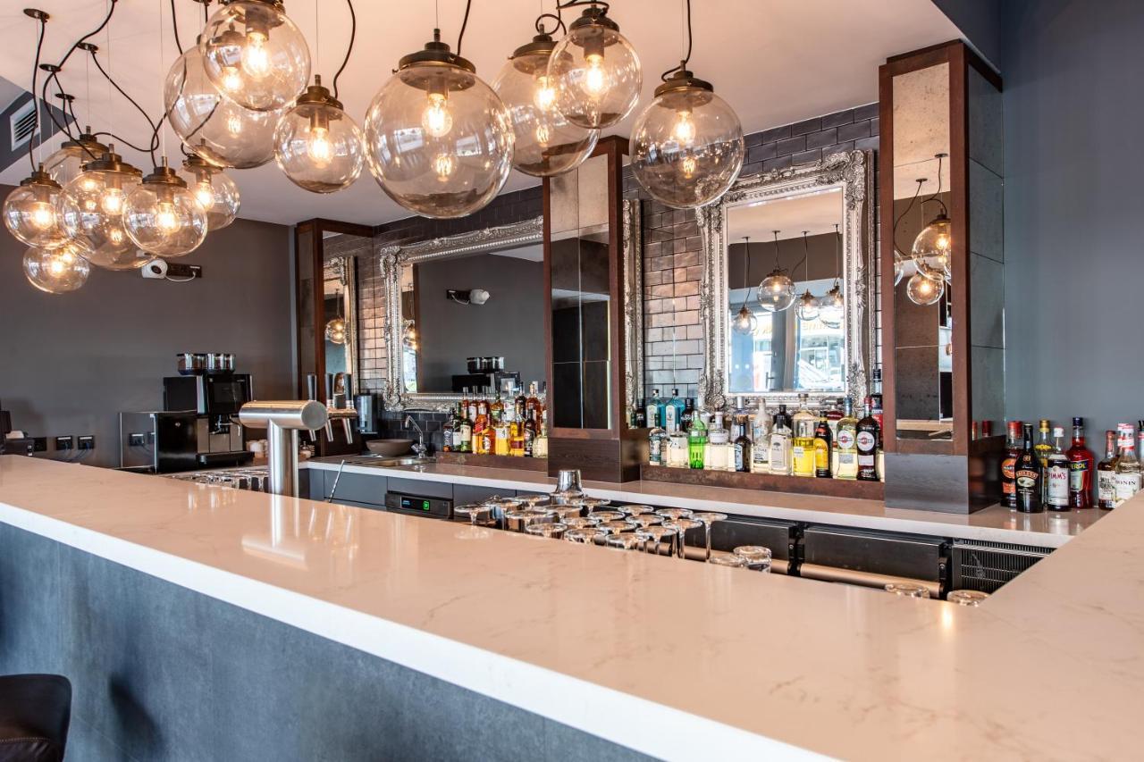 Premier Inn Saarbruecken City Centre Ngoại thất bức ảnh